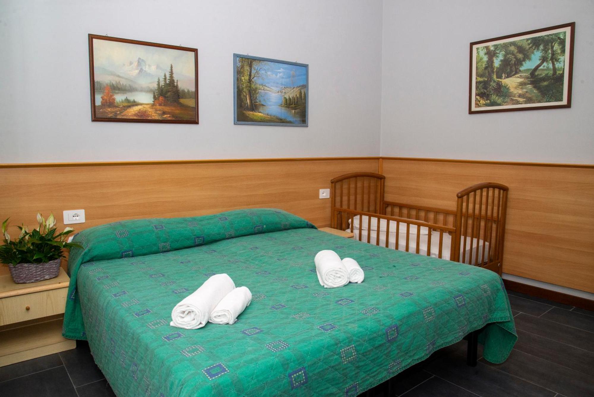 Hotel Victoria Varedo Eksteriør billede