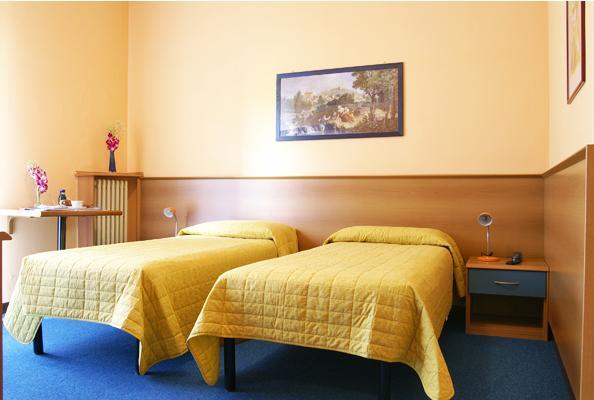Hotel Victoria Varedo Værelse billede